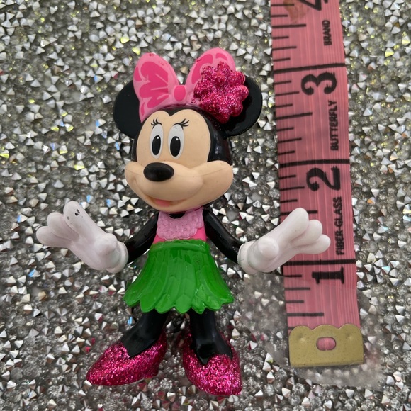 Minnie Mouse Figurine - Picture 8 of 11